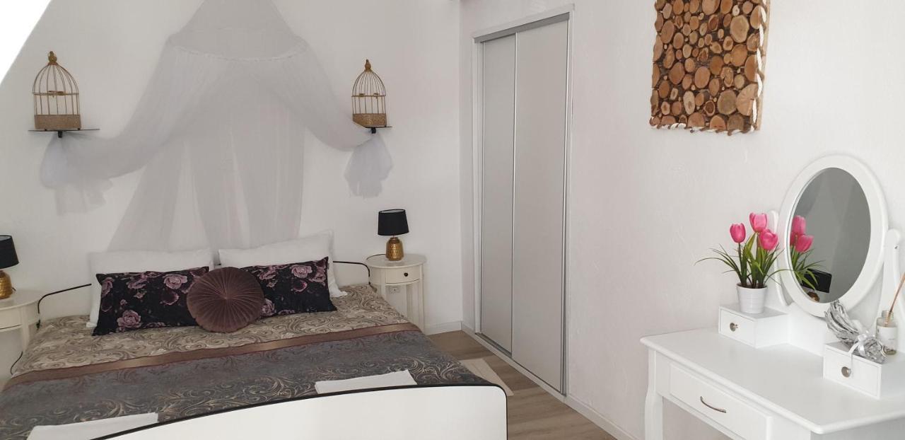 Apartment Marko Сен Екстериор снимка