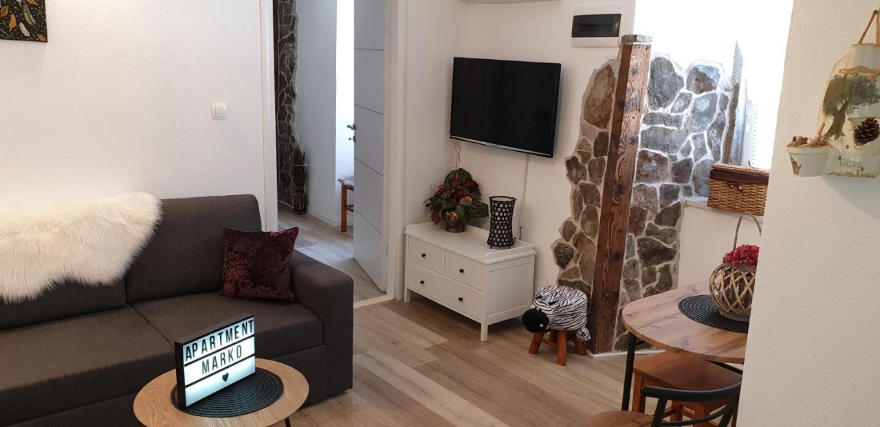 Apartment Marko Сен Екстериор снимка